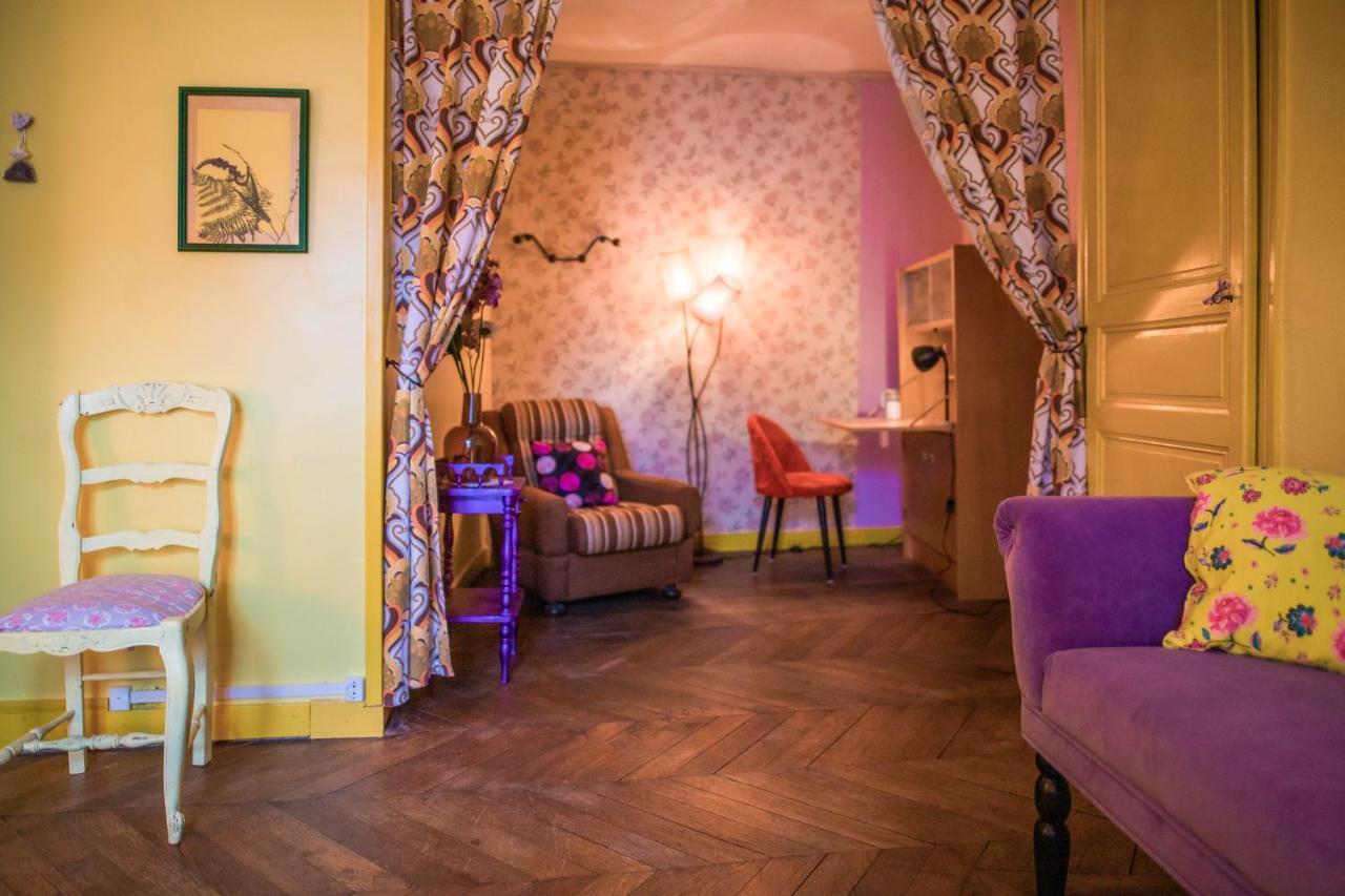 Apartament The Vintage Bed And Broc' Saint-Calais Zewnętrze zdjęcie